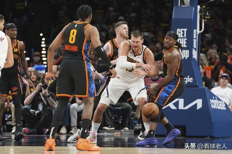 关于今晨NBA季后赛传出新动向,克里夫兰骑士扳平良机,管理层表态——引发热议,赛程密集仍需轮换的信息 关于今晨NBA季后赛传出新动向,克里夫兰骑士扳平良机,管理层表态——引发热议,赛程密集仍需轮换的信息