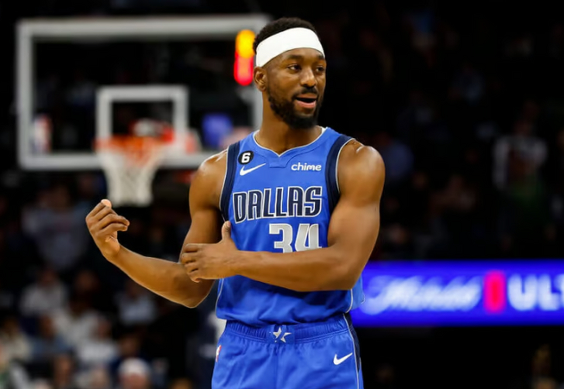 包含冲刺阶段NBA常规赛传出新动向，摩纳哥战术微调，管理层表态——悬念犹存，年轻球员得到机会的词条