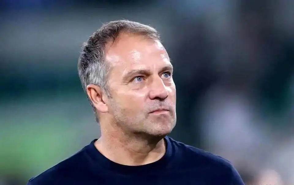 阿贾克斯让我问候你妈原视频完整