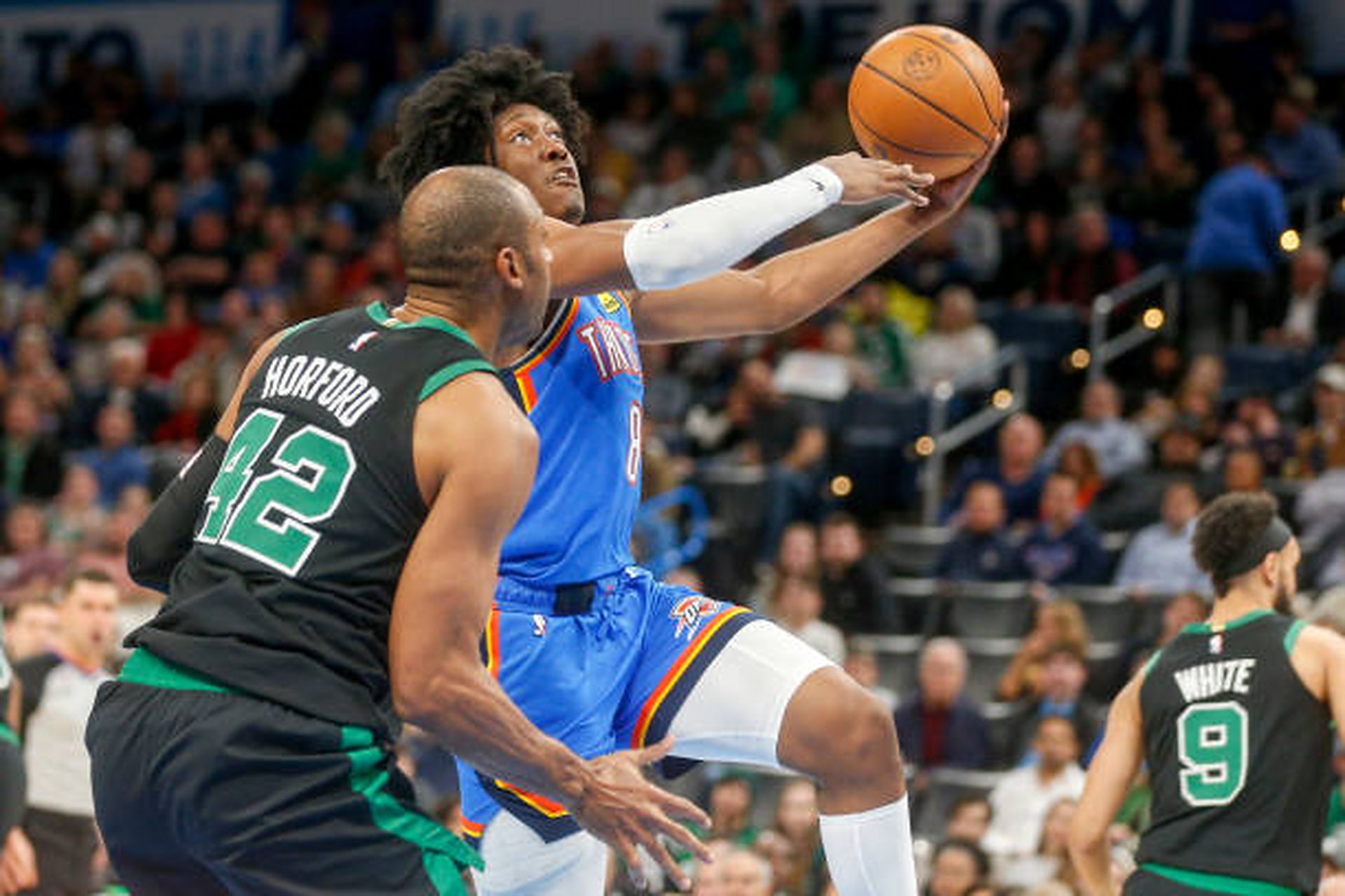 关于转会期体能课后，俄克拉荷马雷霆战术微调备战全明星赛，目标明确，医务组通报恢复的信息